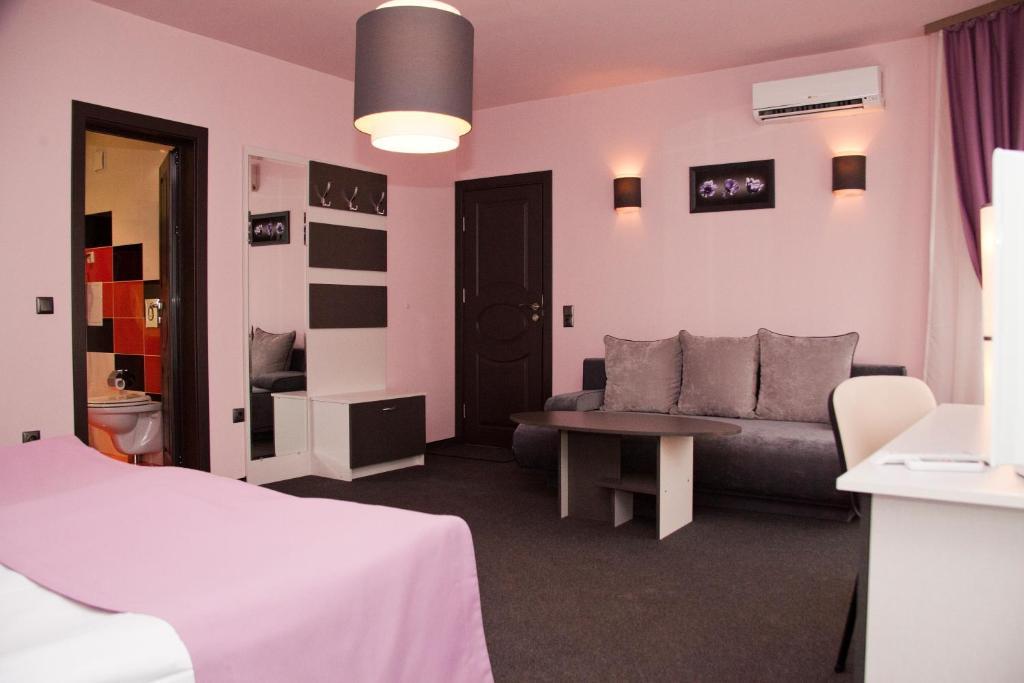 Hotel Gran Via 3*